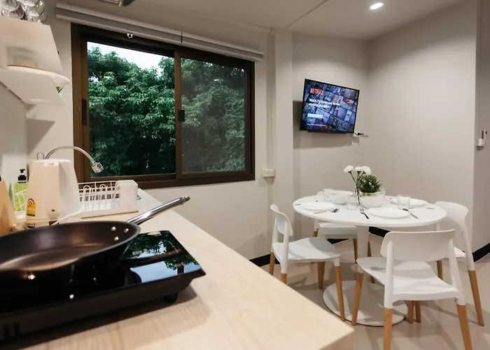 S3 Silom26 - S3 Silom Central, Large Room, Full Kitchen, Wifi, 公寓 *