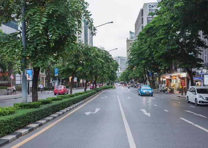 S3 Silom26 - S3 Silom Central, Large Room, Full Kitchen, Wifi,
